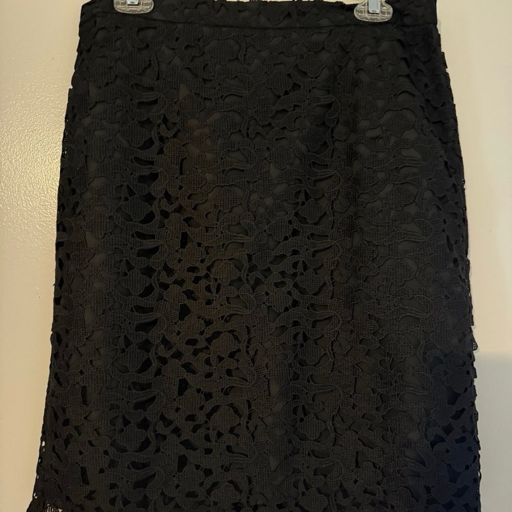 LIKE NEW! J. Crew Black Lace Pencil Skirt